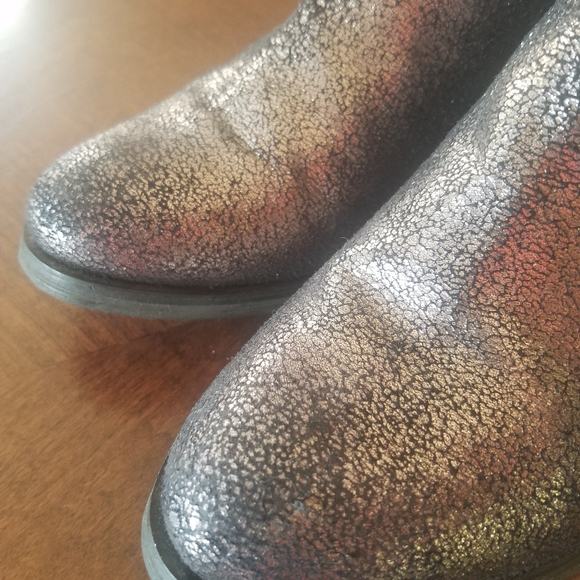 "Not Rated" Shimmer Short Boots - Picture 3 of 8